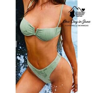 Zaful V Wire Textured Bikini Swimsuit Size 4